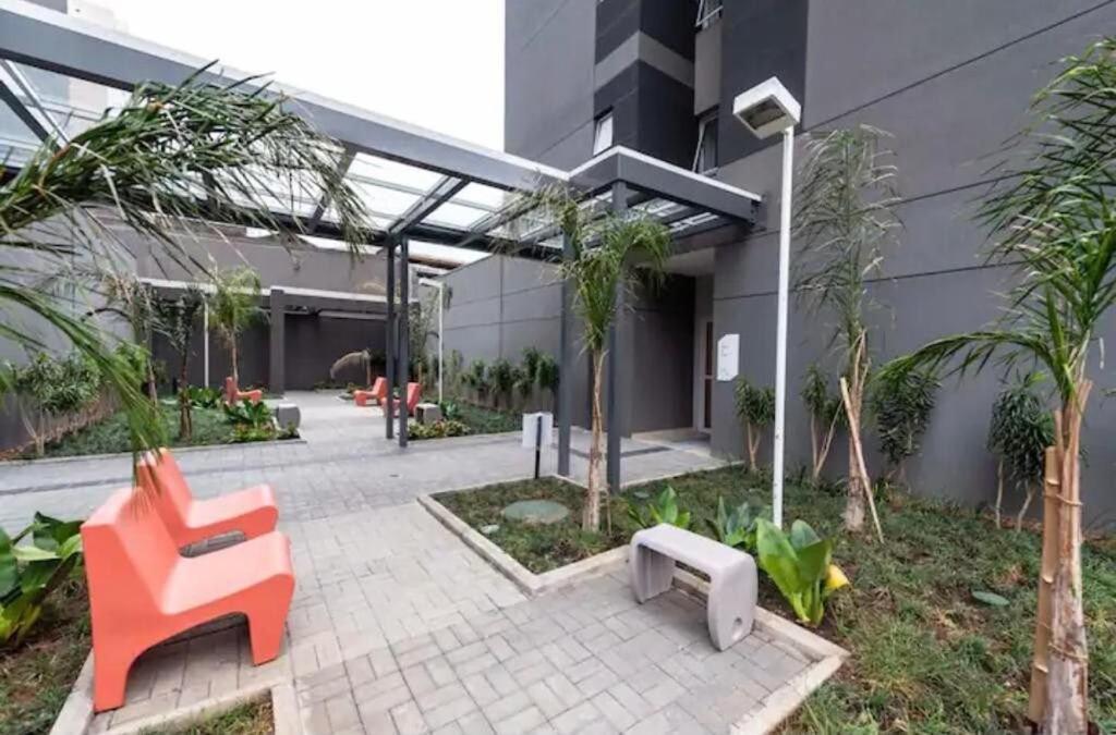 סאו פאולו Refinado Studio No Bras Com Piscina/Metro Bras מראה חיצוני תמונה